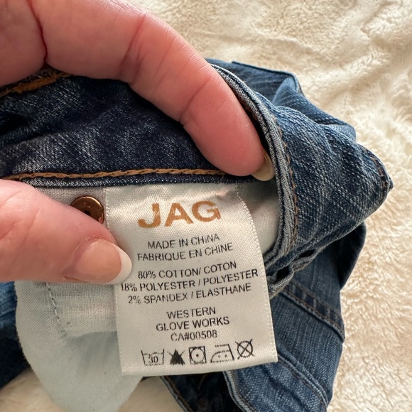 Jag Jeans, straight leg with some spandex. Size 8. - Picture 4 of 6